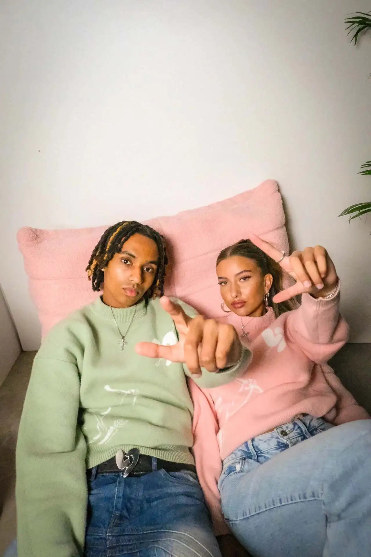LOYALTY - Knitted Sweater